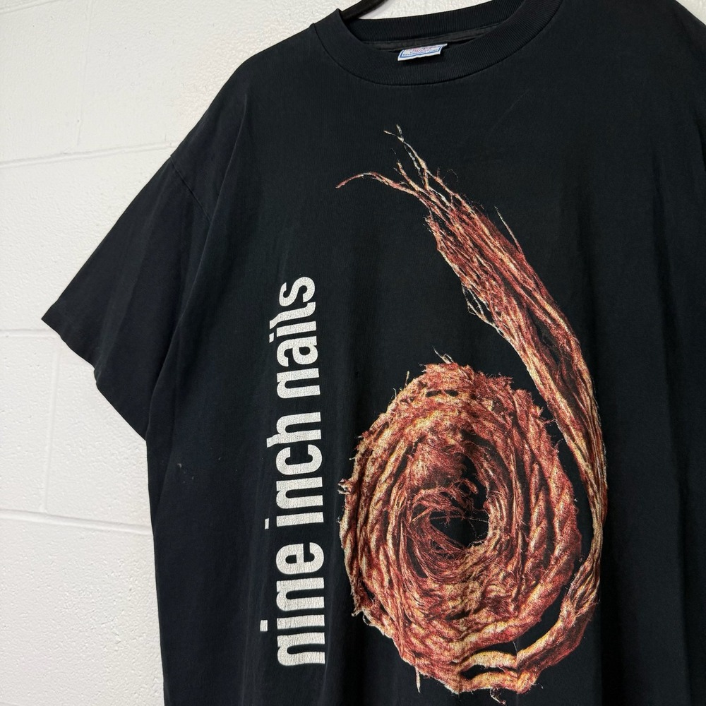 Vintage Nine Inch Nails 1995 Further Down the Spiral Graphic T-Shirt Rope 25x31 - Picture 2 of 9